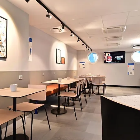 호텔 Ibis Budget Centre 포르바크