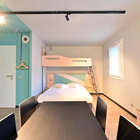Ibis Budget Centre 2* 포르바크