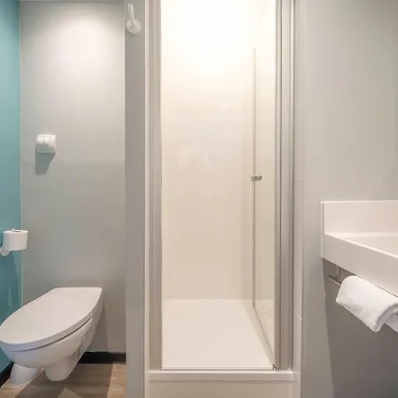 Hotel Ibis Budget Centre 2*