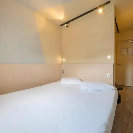 Hotel Ibis Budget Centre 2*