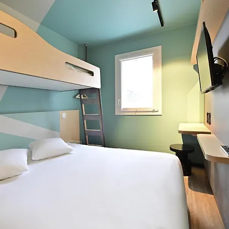 Hotel Ibis Budget Centre 2*