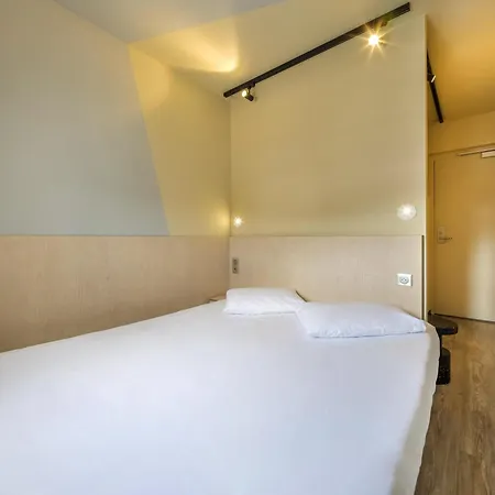 Ibis Budget Centre 2* 포르바크
