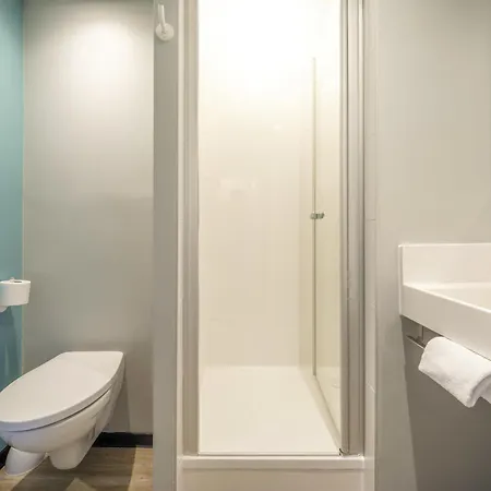 Hotel Ibis Budget Centre 2*