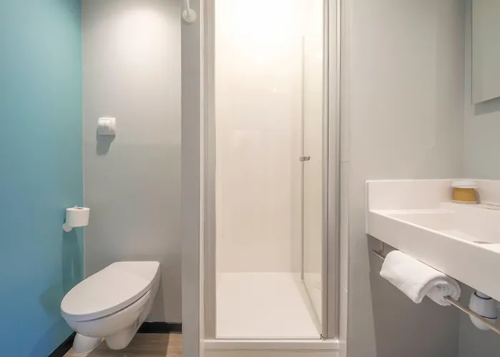 Hotel Ibis Budget Centre 2*