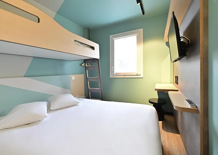 Hotel Ibis Budget Centre 2*