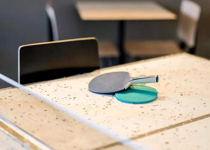 福尔巴克中心宜必思快捷酒店